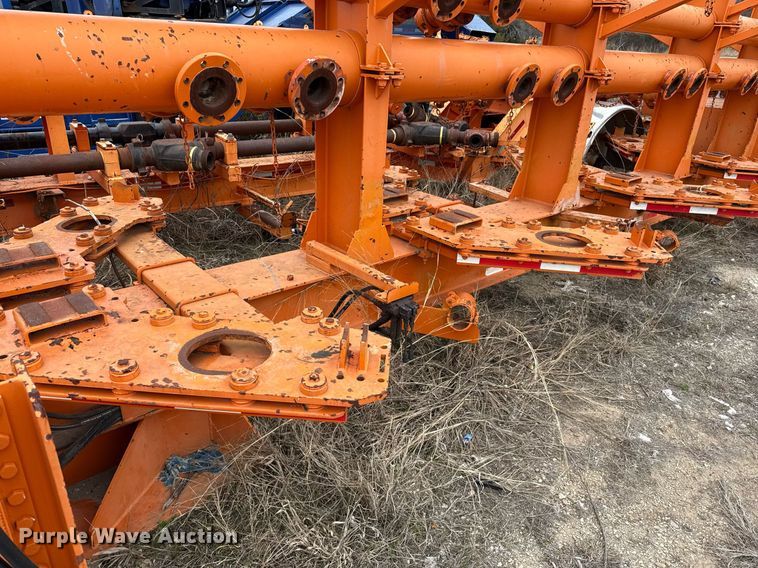 image for item DJ0906 2014 Fortune Homes Corp MTA-42S-12P-3L-001 frac manifold trailer