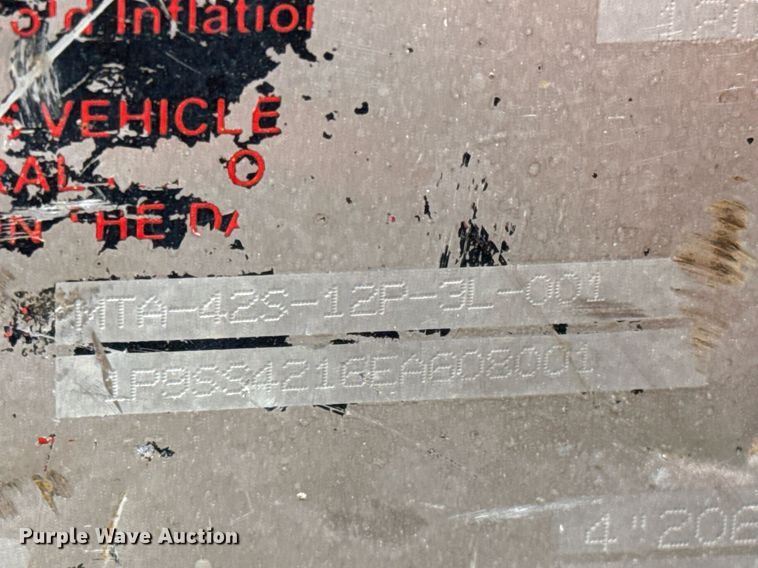 image for item DJ0906 2014 Fortune Homes Corp MTA-42S-12P-3L-001 frac manifold trailer