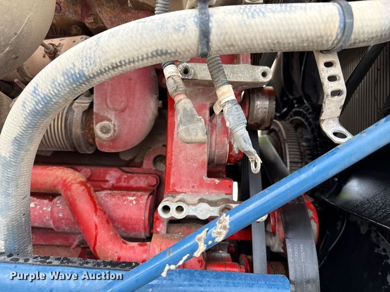 image for item DJ0908 2013 Peterbilt 367 semi truck