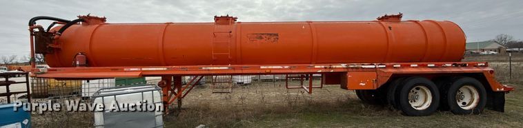 image for item DJ0911 1997 V.E. Enterprises Eagle GEVT-130B vacuum trailer