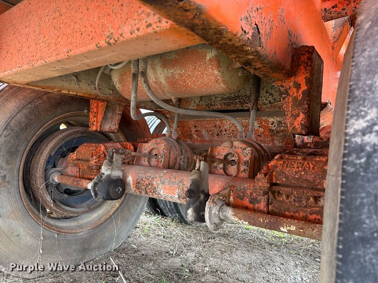 image for item DJ0911 1997 V.E. Enterprises Eagle GEVT-130B vacuum trailer