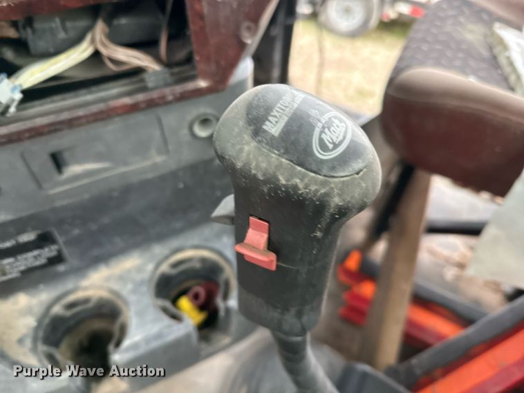 image for item DJ0912 2015 Mack CHU613 semi truck