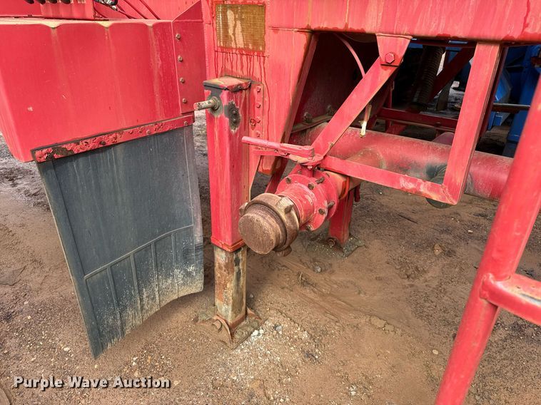 image for item DO2643 2006 Overland acid tank trailer