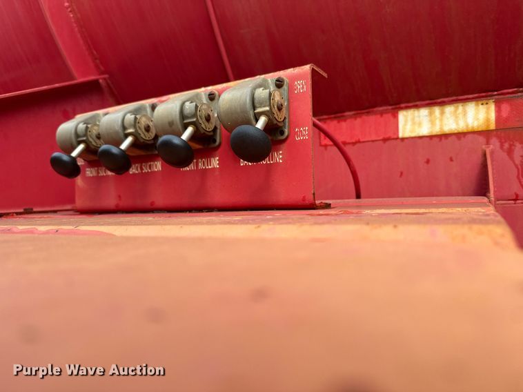 image for item DO2643 2006 Overland acid tank trailer