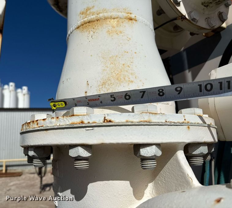 image for item DO2658 2014 Blackstone NOV Rolligon hydration unit