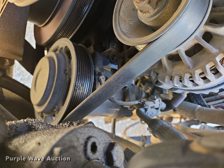 image for item DO2659 2008 Mack CHU613 truck cab and chassis