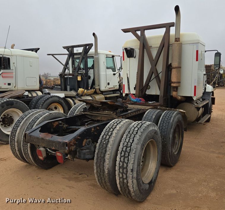 image for item DP6115 2005 Mack CX613 semi truck