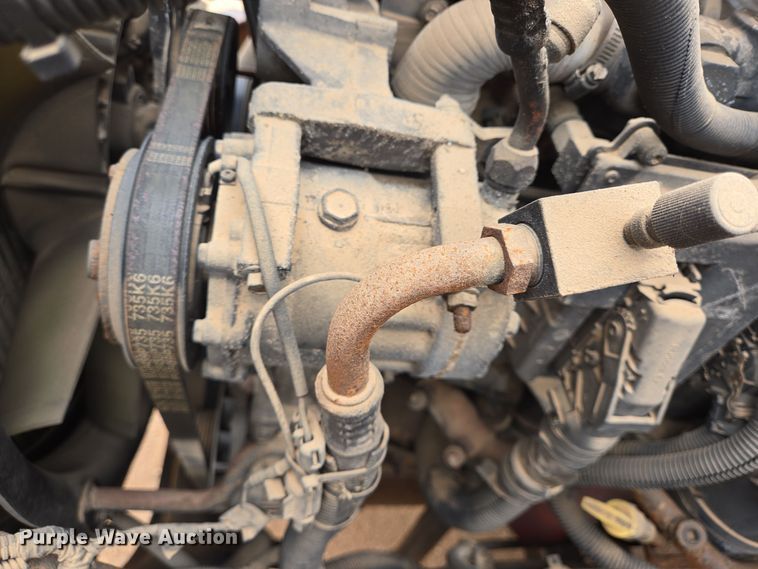 image for item DP6115 2005 Mack CX613 semi truck