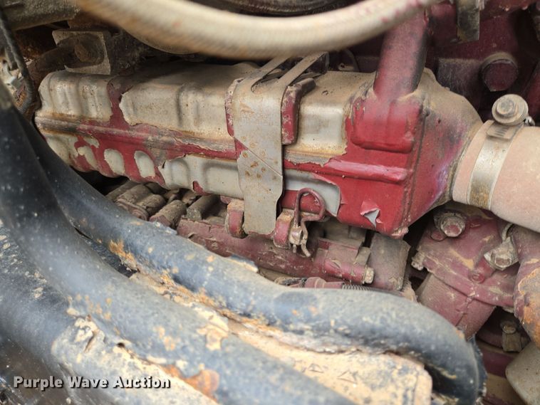 image for item DP6117 2009 Mack CHU613 semi truck