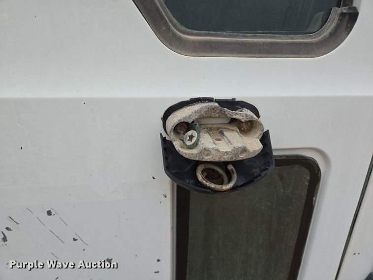 image for item DP6118 2009 Mack CHU613 semi truck