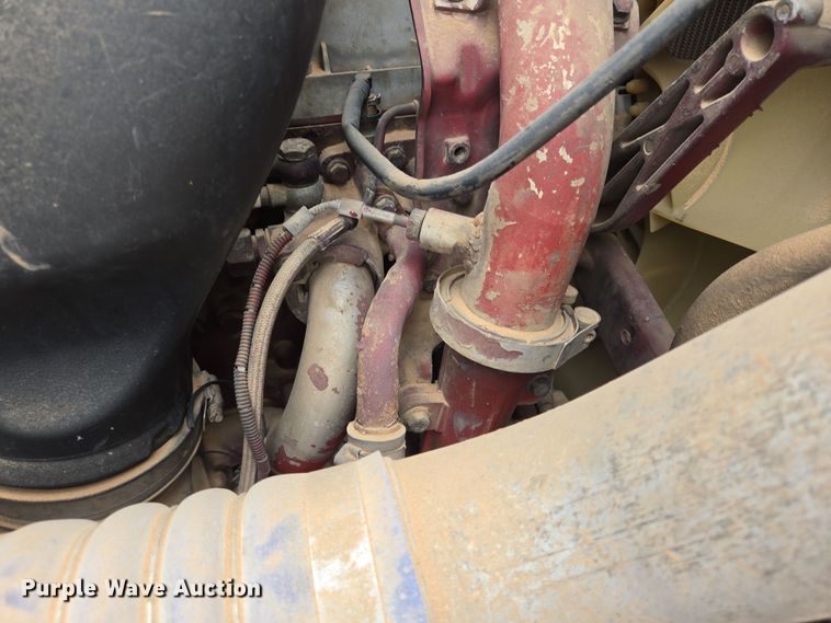 image for item DP6118 2009 Mack CHU613 semi truck