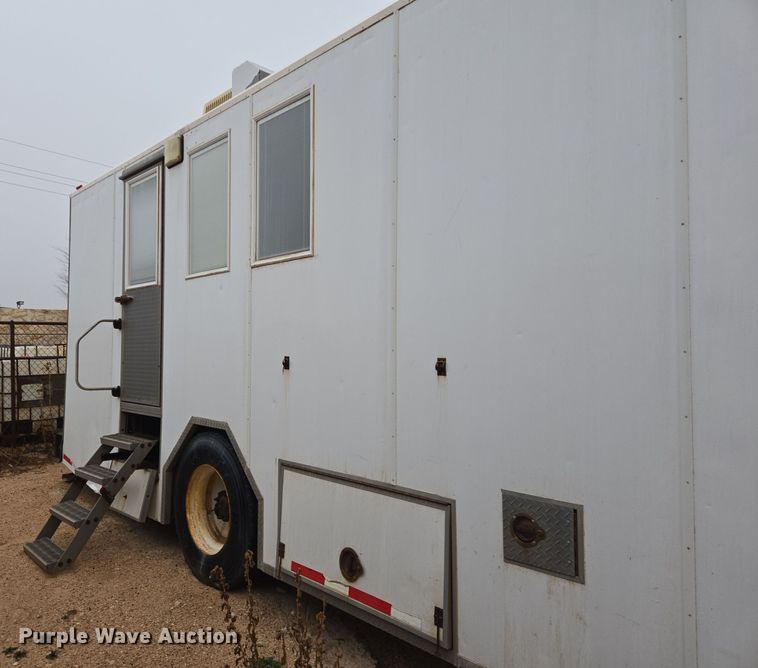 image for item DP6119 2011 Freightliner Business Class M2 mobile command center truck