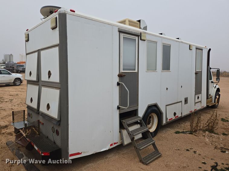 image for item DP6119 2011 Freightliner Business Class M2 mobile command center truck