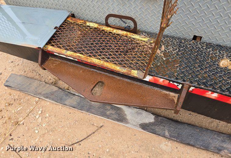 image for item DP6119 2011 Freightliner Business Class M2 mobile command center truck