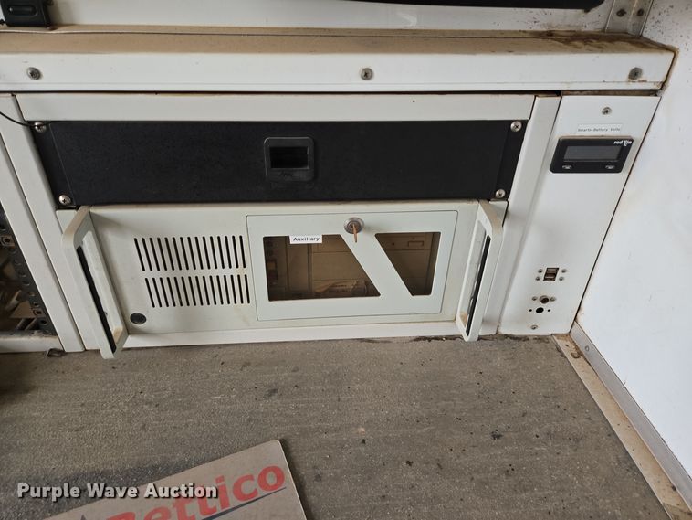 image for item DP6119 2011 Freightliner Business Class M2 mobile command center truck