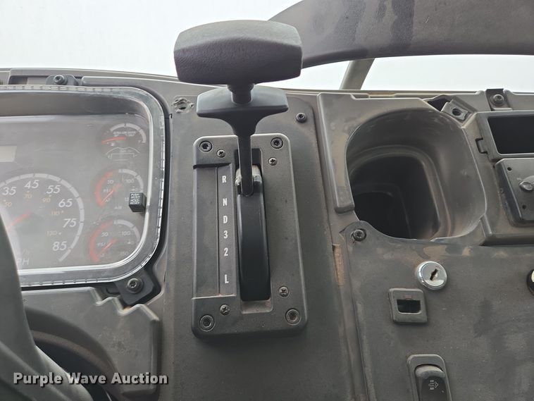 image for item DP6119 2011 Freightliner Business Class M2 mobile command center truck