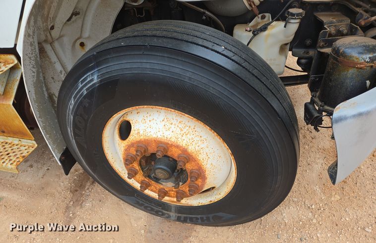 image for item DP6119 2011 Freightliner Business Class M2 mobile command center truck