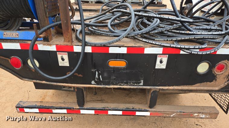 image for item DP6120 2011 Freightliner Business Class M2 flatbed truck