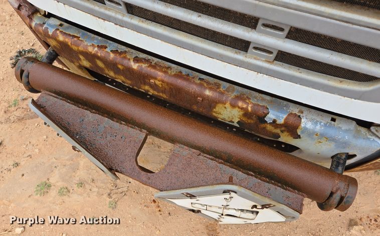 image for item DP6120 2011 Freightliner Business Class M2 flatbed truck