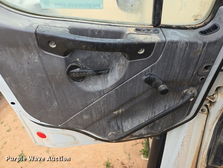 image for item DP6120 2011 Freightliner Business Class M2 flatbed truck