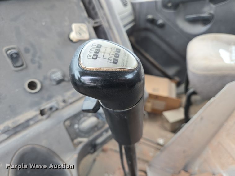 image for item DP6120 2011 Freightliner Business Class M2 flatbed truck