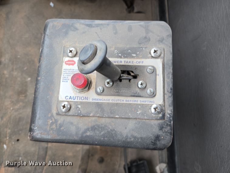 image for item DP6120 2011 Freightliner Business Class M2 flatbed truck