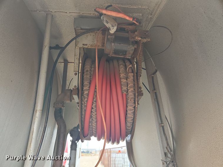 image for item DP6121 2005 Freightliner M2106 fuel truck