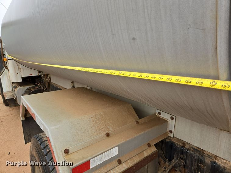 image for item DP6121 2005 Freightliner M2106 fuel truck