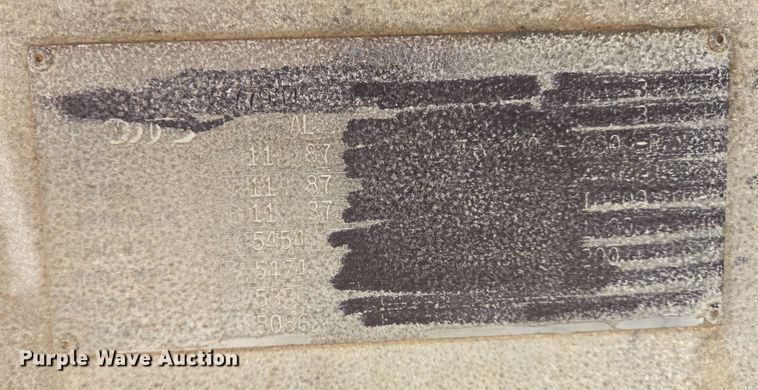 image for item DP6121 2005 Freightliner M2106 fuel truck