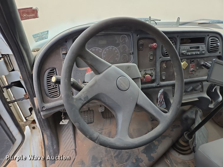 image for item DP6121 2005 Freightliner M2106 fuel truck