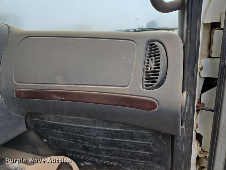 image for item DP6121 2005 Freightliner M2106 fuel truck