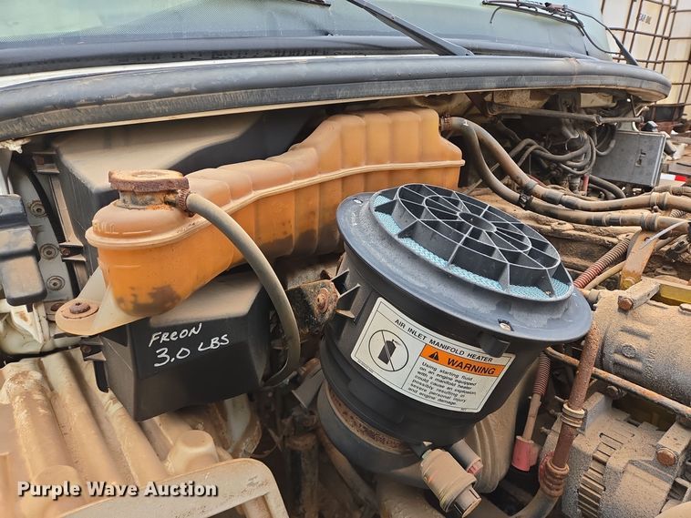 image for item DP6121 2005 Freightliner M2106 fuel truck