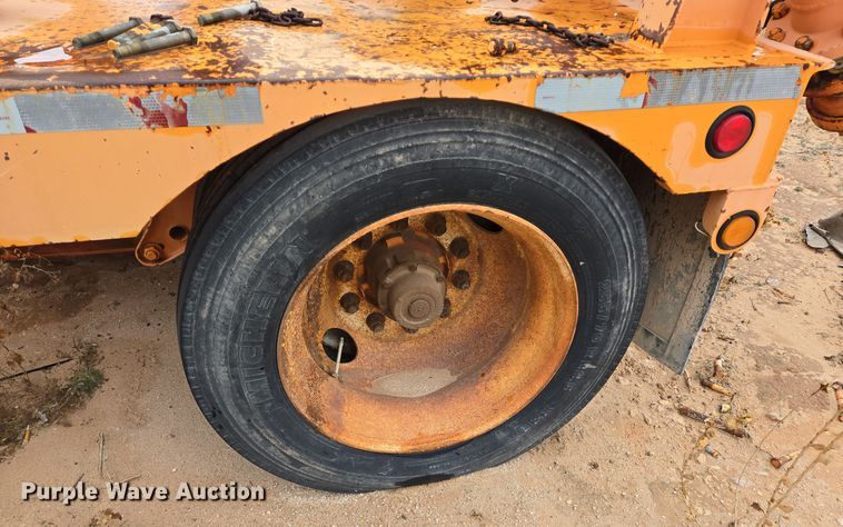 image for item DP6122 2011 Phoinix Global frac manifold trailer