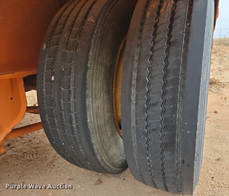 image for item DP6122 2011 Phoinix Global frac manifold trailer