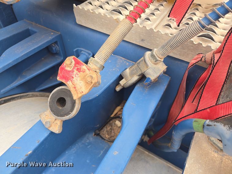 image for item DT5428 2013 Peterbilt 367 semi truck