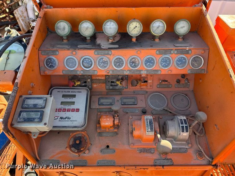 image for item DT5478 2008 Mack GU713 fracturing and sand blender truck