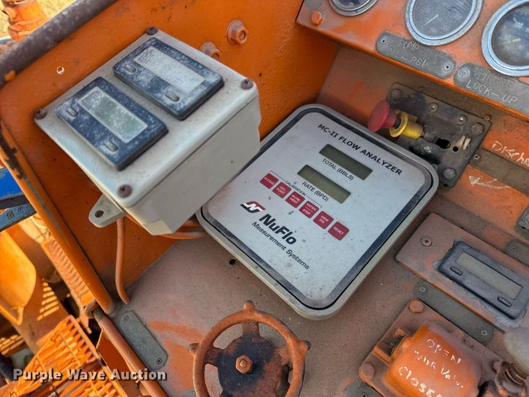 image for item DT5478 2008 Mack GU713 fracturing and sand blender truck