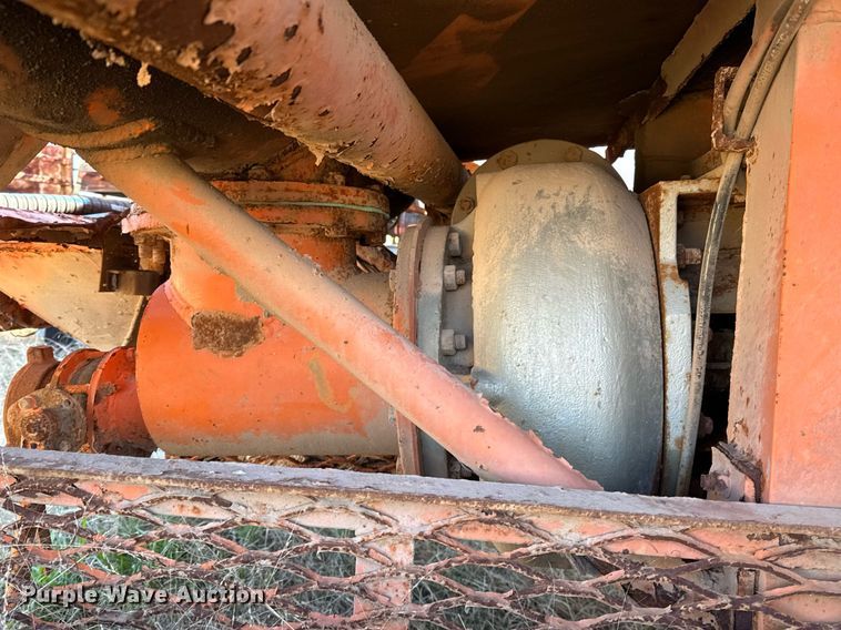 image for item DT5478 2008 Mack GU713 fracturing and sand blender truck