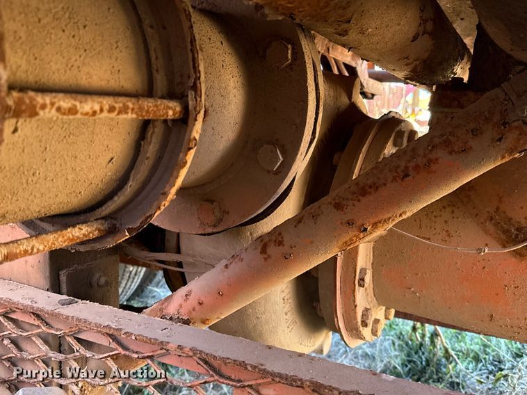 image for item DT5478 2008 Mack GU713 fracturing and sand blender truck