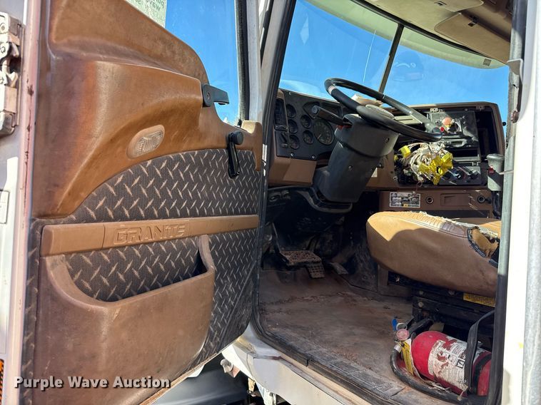 image for item DT5478 2008 Mack GU713 fracturing and sand blender truck