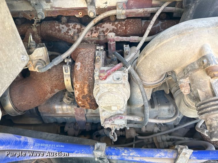 image for item DT5478 2008 Mack GU713 fracturing and sand blender truck