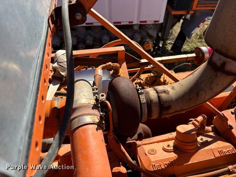 image for item DT5478 2008 Mack GU713 fracturing and sand blender truck