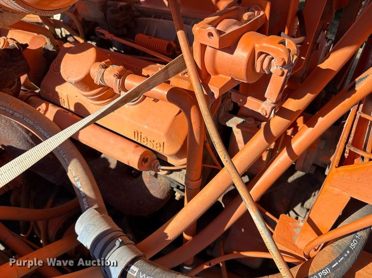 image for item DT5478 2008 Mack GU713 fracturing and sand blender truck