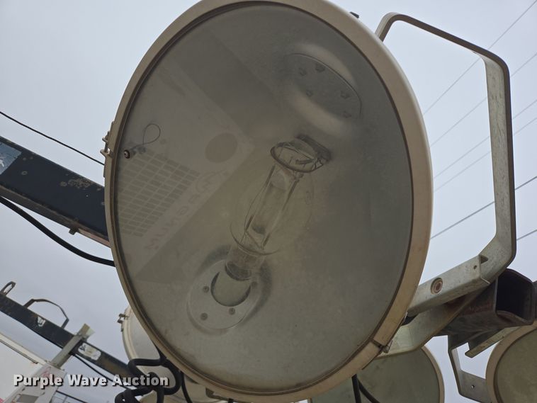 image for item DT5481 Magnum MLT3060M light plant