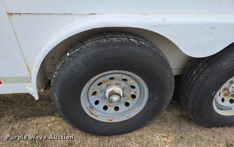 image for item DT5482 2006 WW enclosed cargo trailer