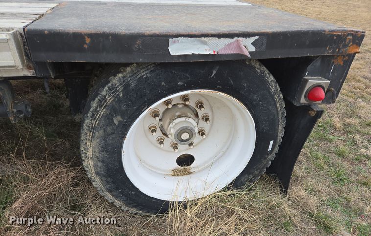 image for item DT5483 1997 Fontaine drop deck trailer