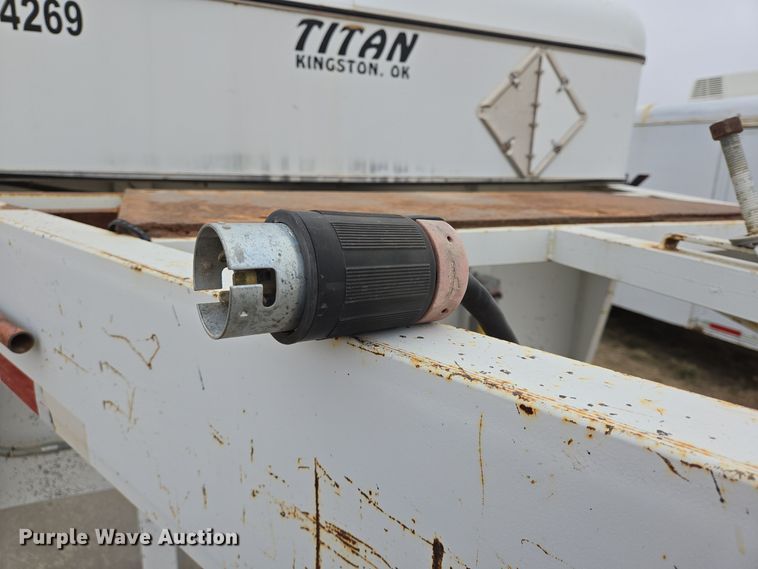 image for item DT5490 2015 Titan enclosed cargo trailer