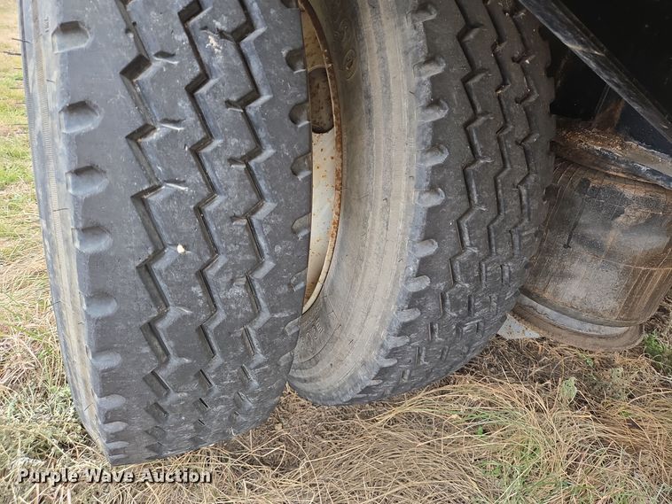 image for item DT5491 2000 Fontaine drop deck trailer