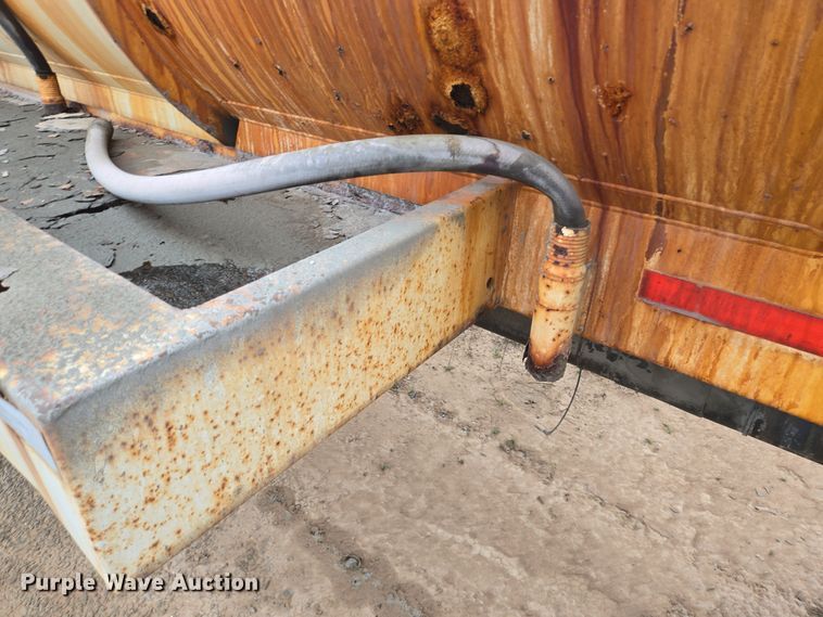 image for item DT5492 2009 Troxell acid tank trailer