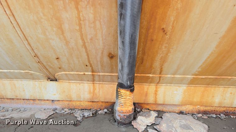 image for item DT5492 2009 Troxell acid tank trailer